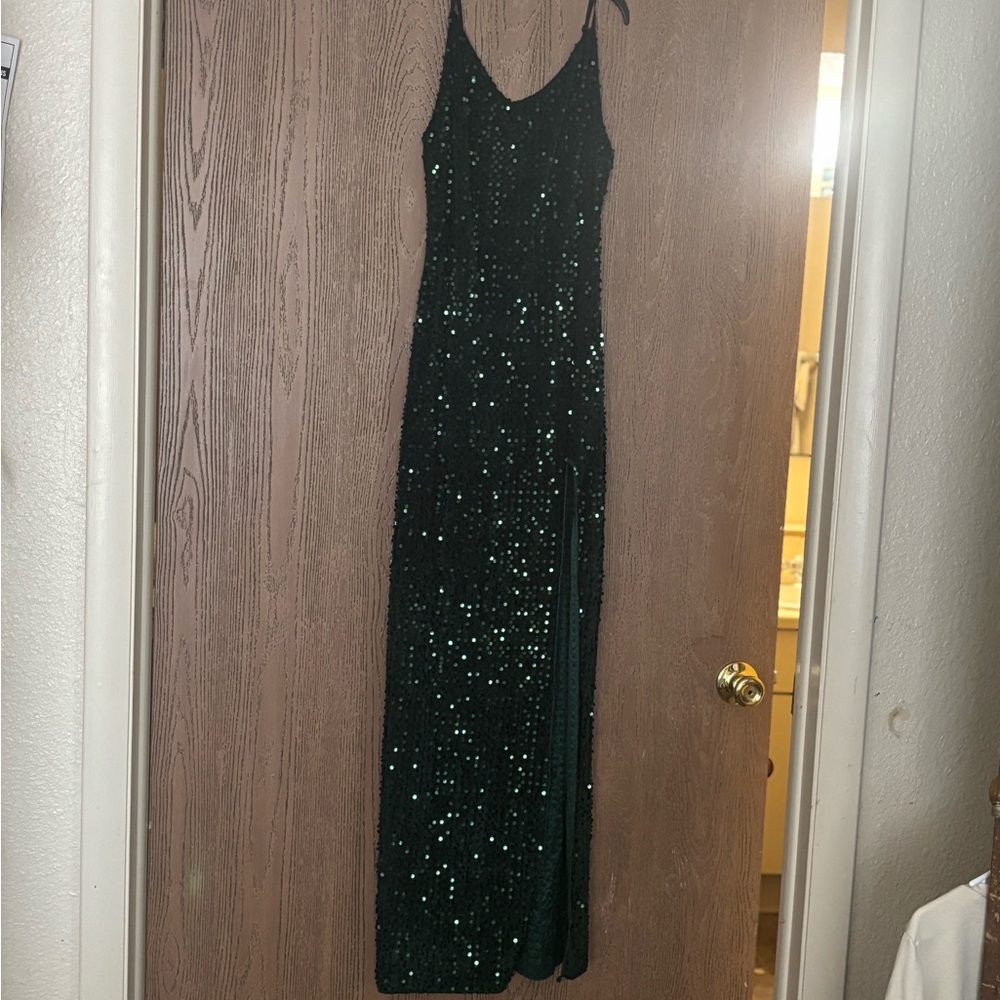 Source Unknown Black Sequin Embellished Maxi Dress